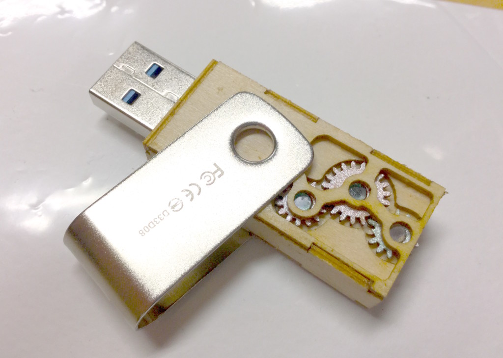 USBメモリオリジナルケース